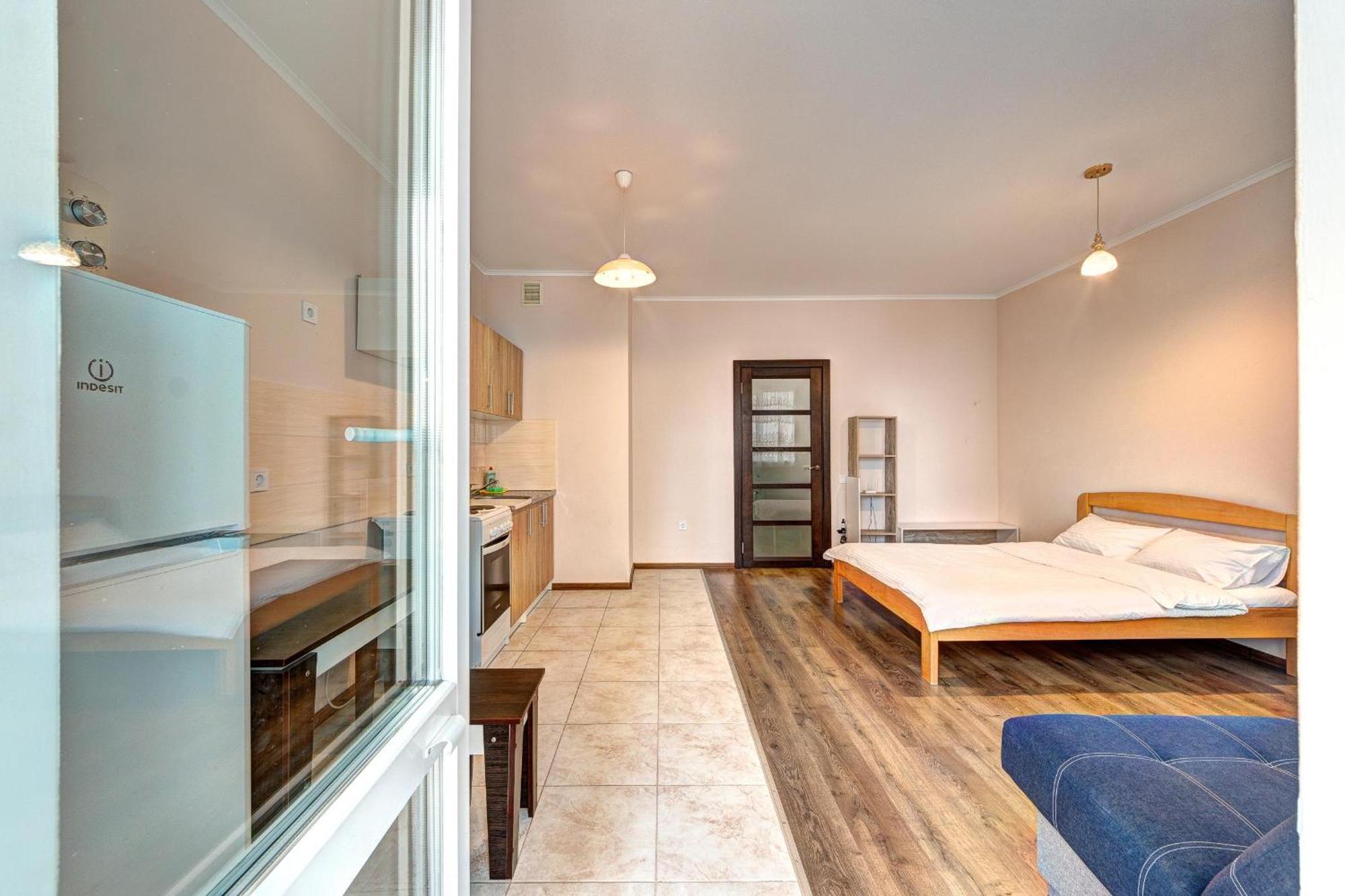 Apartment Voskresenska 18 , Парковые Озера Kiev Bilik gambar