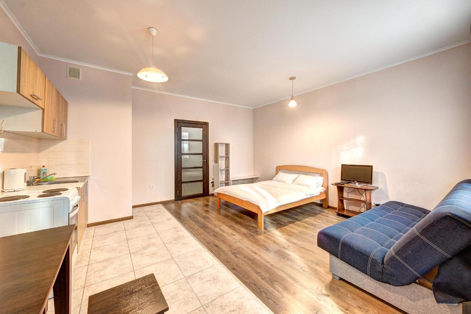 Apartment Voskresenska 18 , Парковые Озера Kiev Bilik gambar