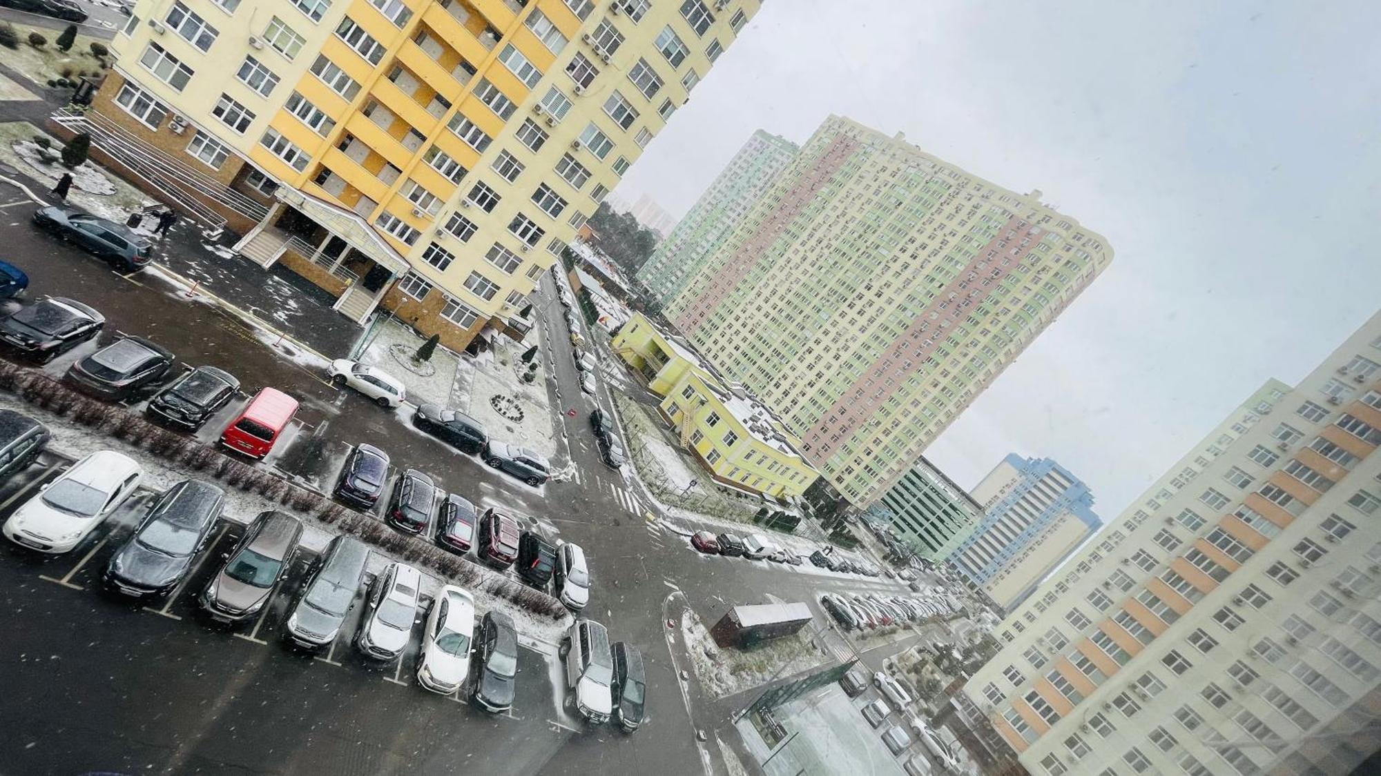 Apartment Voskresenska 18 , Парковые Озера Kiev Bilik gambar